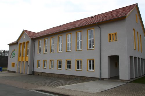 Halle-Kasseler-Straße 111, 99759 Sollstedt
036338 60050
(Hort): 036338 60077